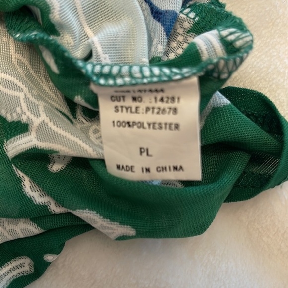 Siren Lily Women's Green Floral Sleeveless Button-Up Blouse Size PL – Petite Top - Picture 6 of 7